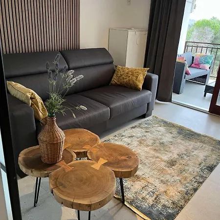 Apartment Premium Kala Sea View