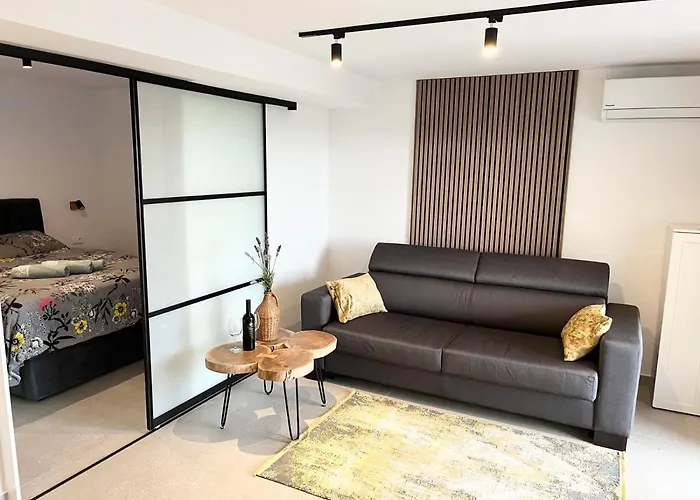 Premium Kala Sea View 아파트