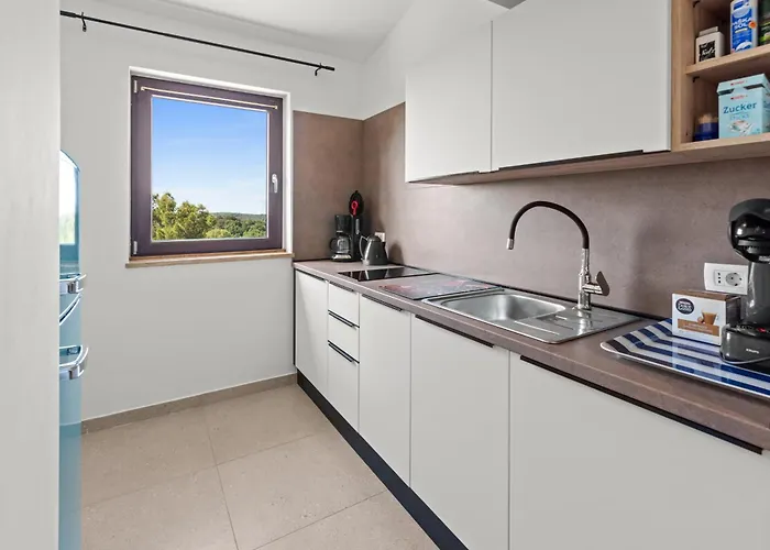 아파트 Premium Kala Sea View *